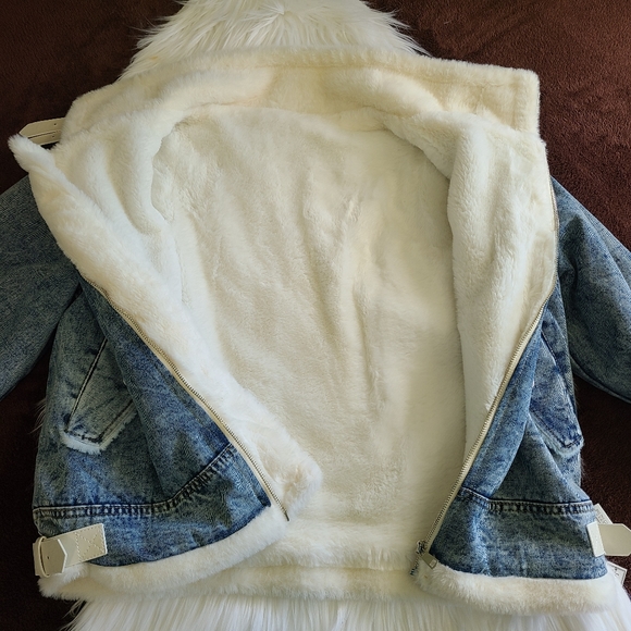 Sherpa lined jeans jacket - Picture 3 of 9